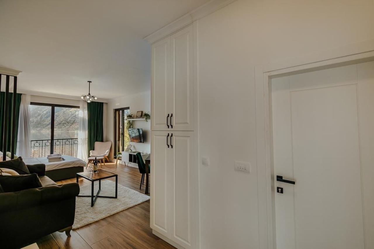 Porta Del Mare Apartment Котор Екстериор снимка